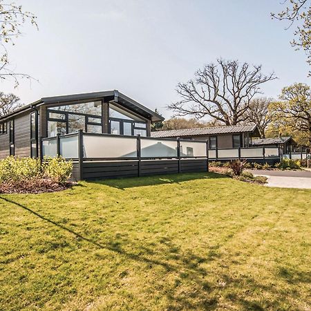 Woodside Coastal Retreat Hotel Fishbourne  Bagian luar foto