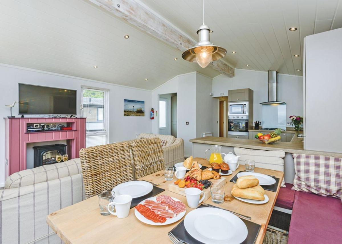 Woodside Coastal Retreat Hotel Fishbourne  Bagian luar foto